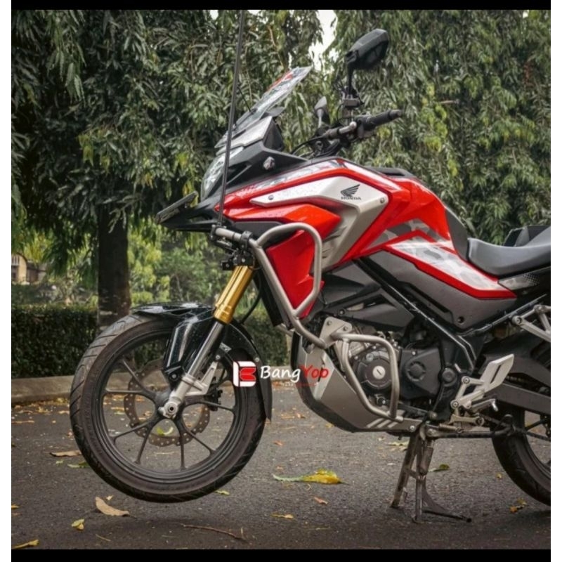 BREKET BRAKET CRASHBAR HONDA CBX150 CBX 150 BRAKET PELINDUNG BODI