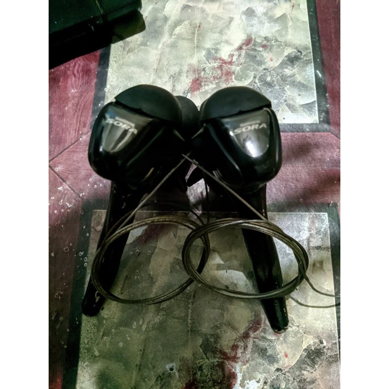 brifter sora 3400 9speed