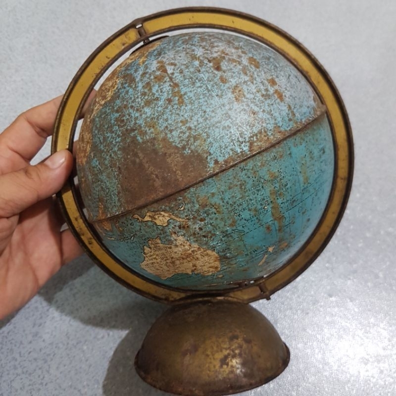Globe Full Kaleng Tin Toys Asli Jadul Fungsi Celengan buatan Amerika