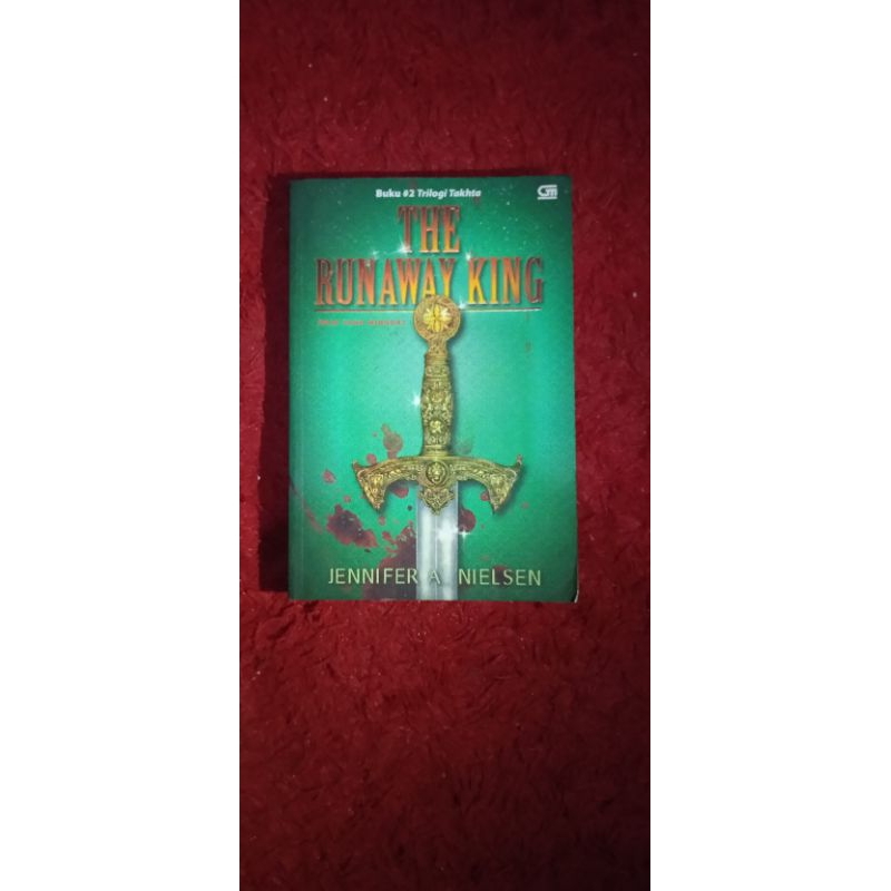 ( preloved ) buku the runaway king original