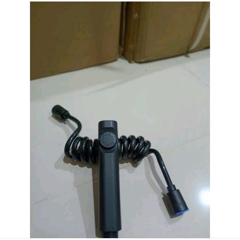 Jet Shower Spiral / Jet Shower Kamar Mandi / Jet Shower Closet Hitam
