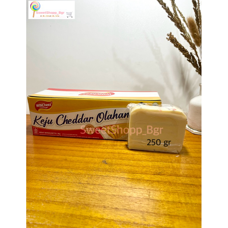 

Keju WINCHEEZ 250 Gr / Keju Cheddar WINCHEEZ 250 Gr