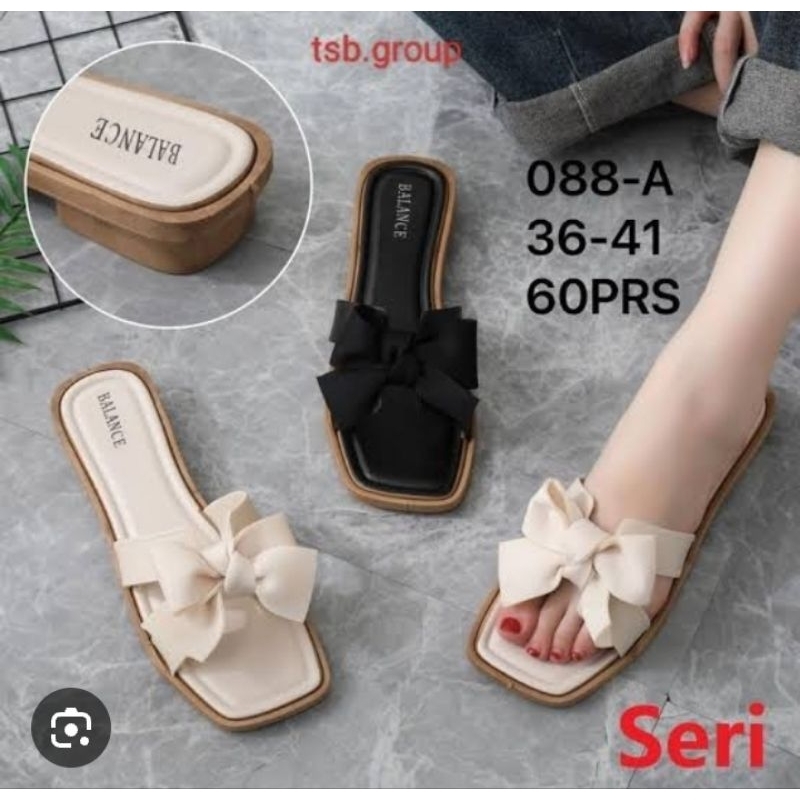 sendal balance wanita berpita