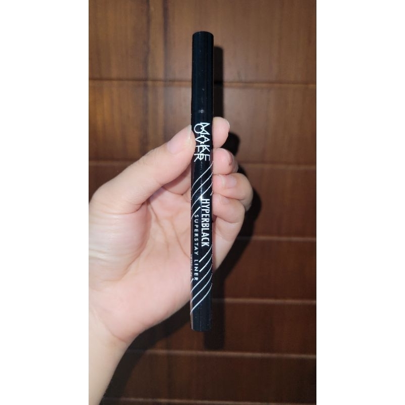 Eyeliner Make Over Hyperblack Superstay Liner