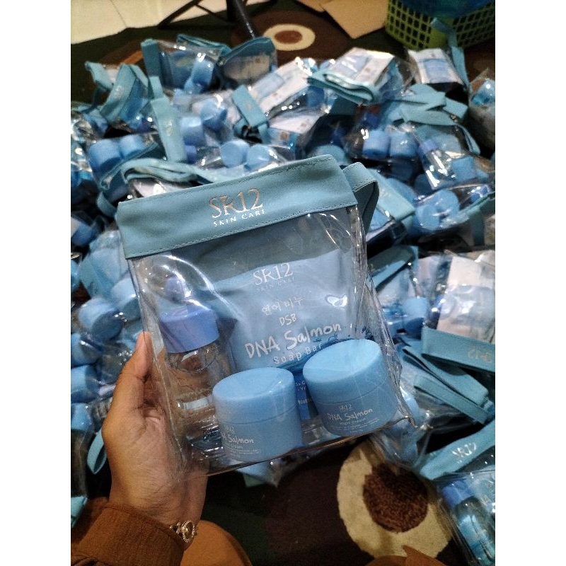 DNA Salmon sr12 Paket skincare pemutih pencerah wajah