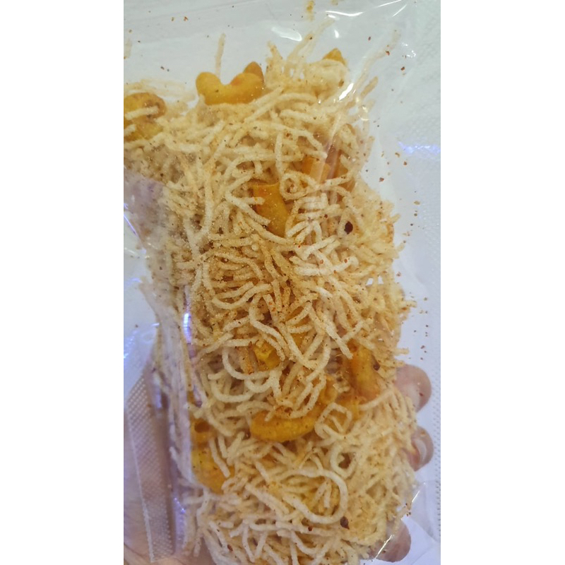 

MAKARONI BIHUN KRENYES ASIN PEDAS GURIH CEMILAN SNACK BANDUNG