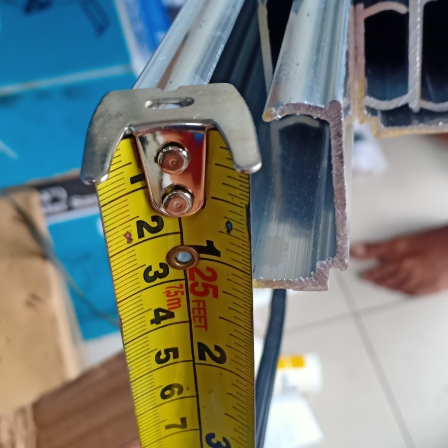 Rel pintu lipat 2 meter rel atas dan rel u bawah
