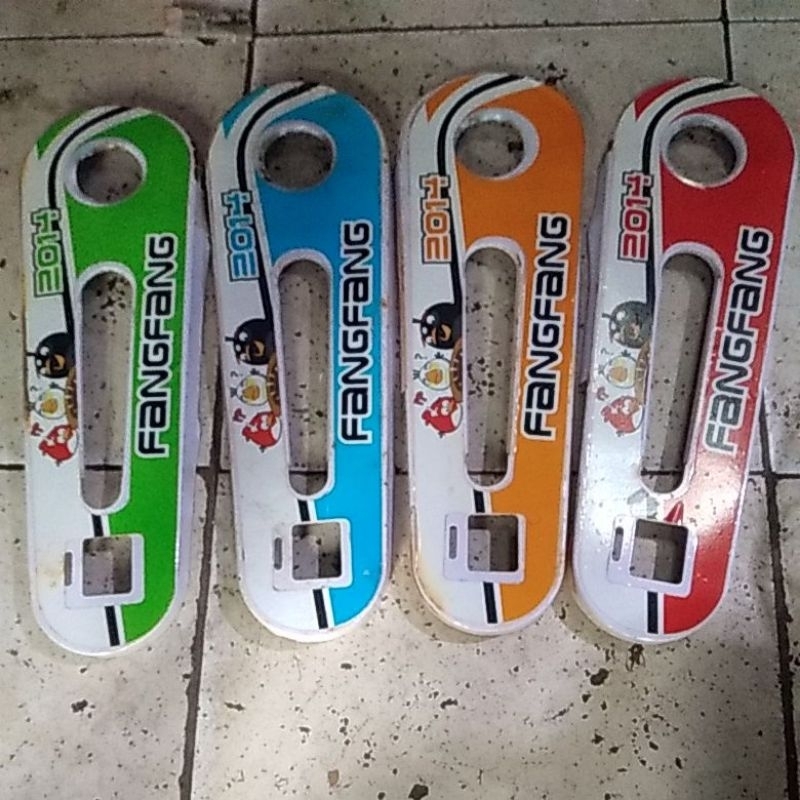 tutup rante sepeda ukuran 18 in  bekas dikirim random