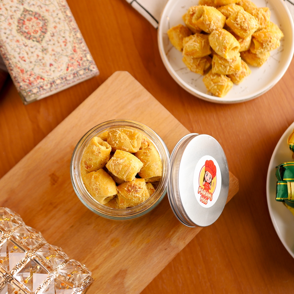 

Parayu Food - Kue Nastar Kotak Special Keju Toples Plastik 200 Gram