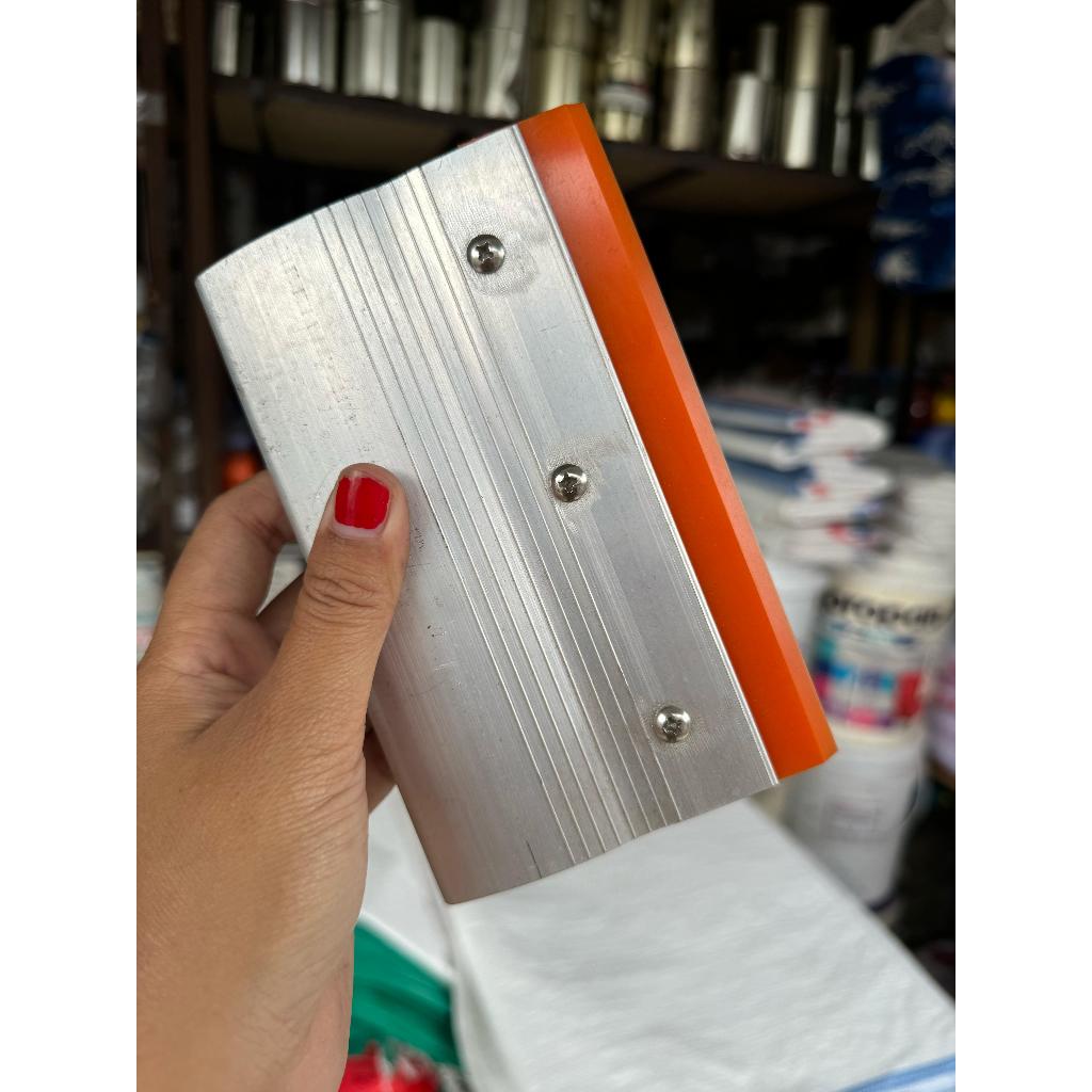 

Rakel Solven karet uk. 5mm + Gagang Almunium lubang kecil