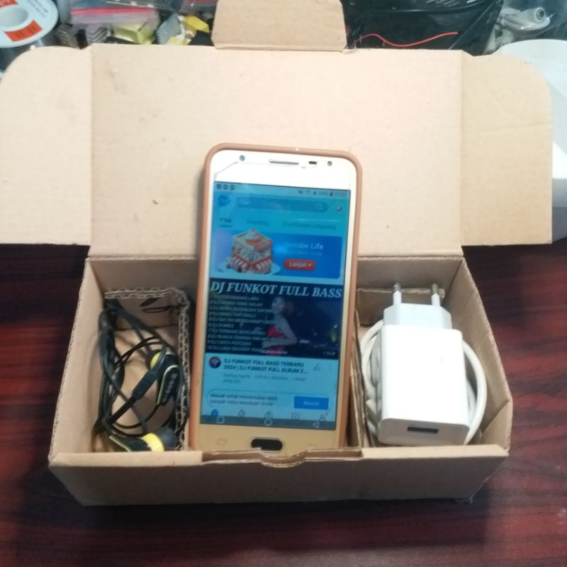 HP BEKAS SAMSUNG J5 PRIME