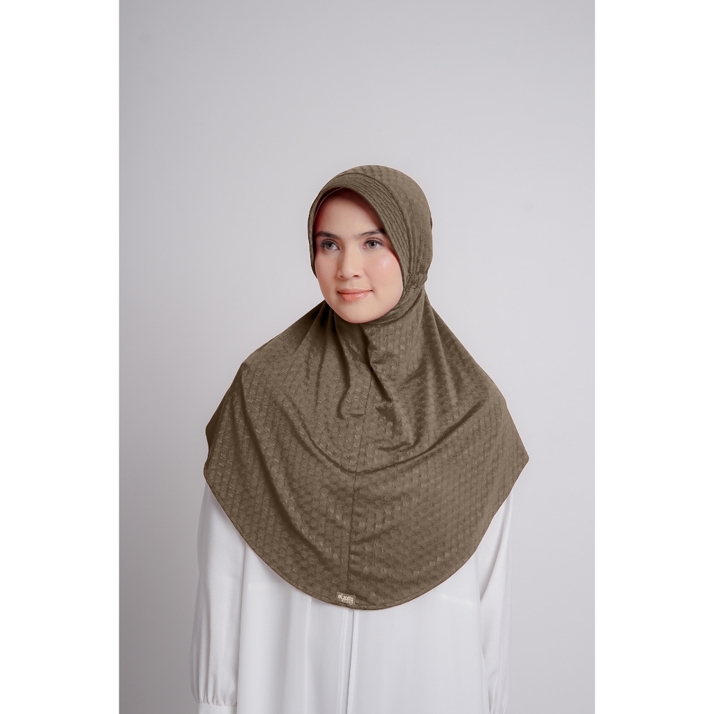 ELZATTA HIJAB INSTAN SAHARA OVAL TEXTURE BERGO SERUT OLAHRAGA