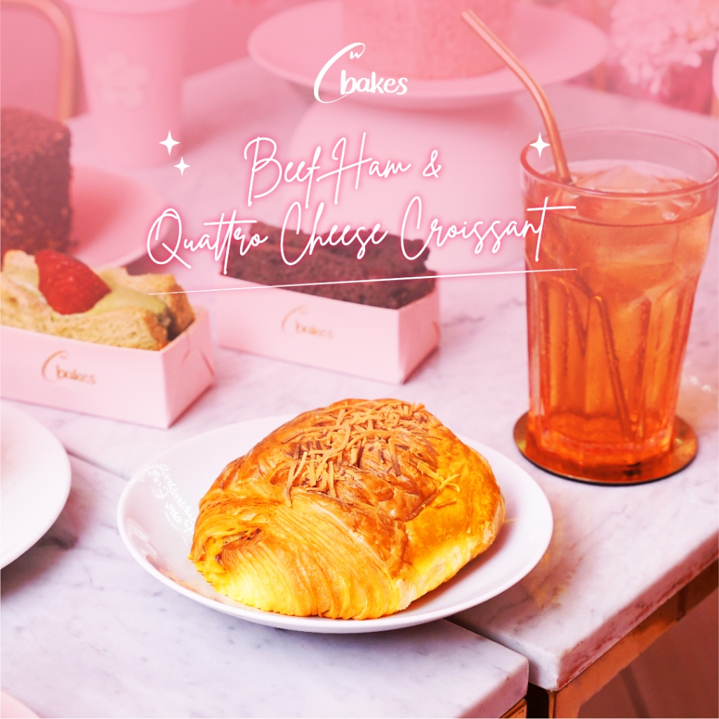 

C BAKES - Beef Ham and Quattro Cheese Croissant Roti Kroisan Isi Ham dan Keju HALAL