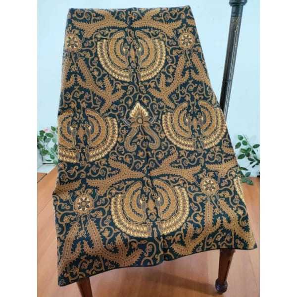 Kain Jarik Batik SOLO (genes/semi tulis) motif sogan babon angkrem B