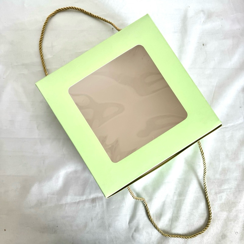 

Box Hampers 22x22x8 Box Hampers Lebaran Tali Kotak 4Dessert Box