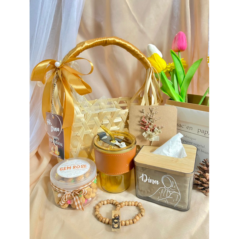 

(Medina hampers) hampers lebaran 2024 / hampers idul fitri 2024 1444 H untuk keluarga teman / gift box lebaran / kado gift aesthetic lucu unik / hampers lebaran murah / hampers jakarta jabodetabek