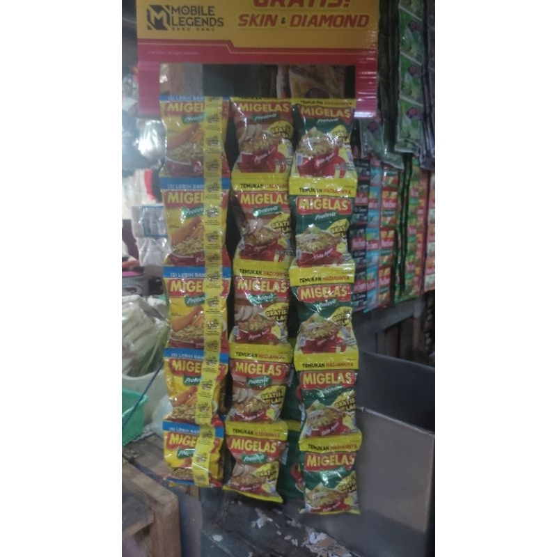 

MIE GELAS