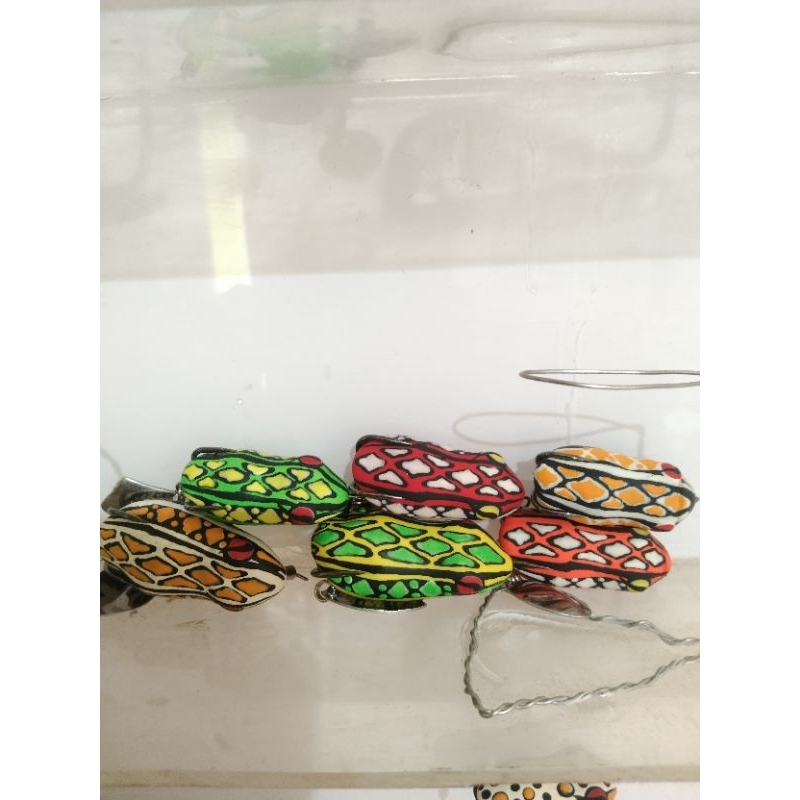 otoy lure motif wjk