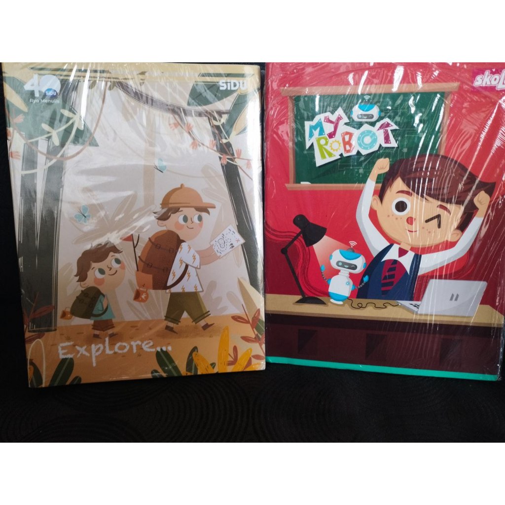 

Buku Tulis Sidu 38 lembar / Buku Sidu 38 lembar Buku Tulis Sinar Dunia Per Pak 10 Pcs