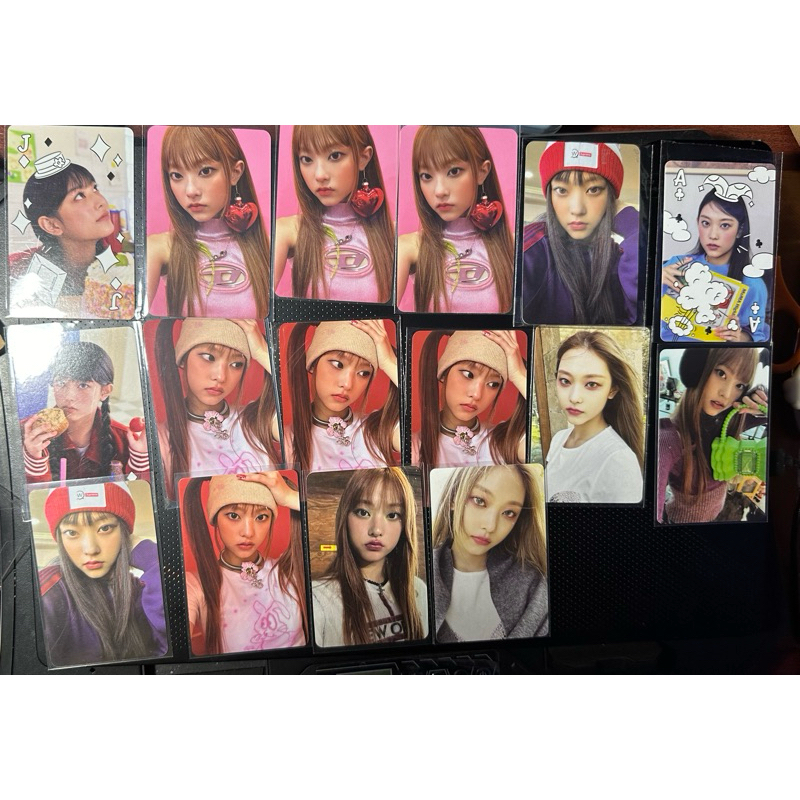 Haerin attention omg photocard bag tas sg24 anting barbie beanie pout