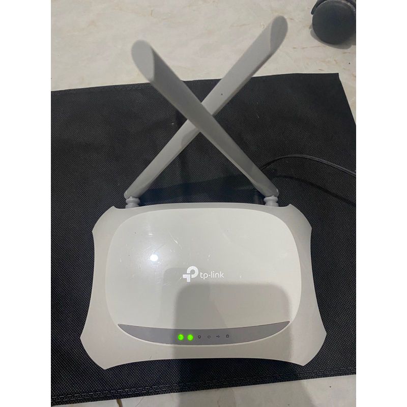 Router Tp-Link MR3420 ( bekas )