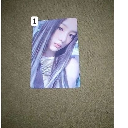 Photocard unofficial New jeans(baca deskripsi)