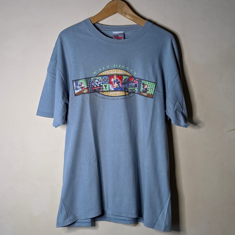 

Disney vintage logo box