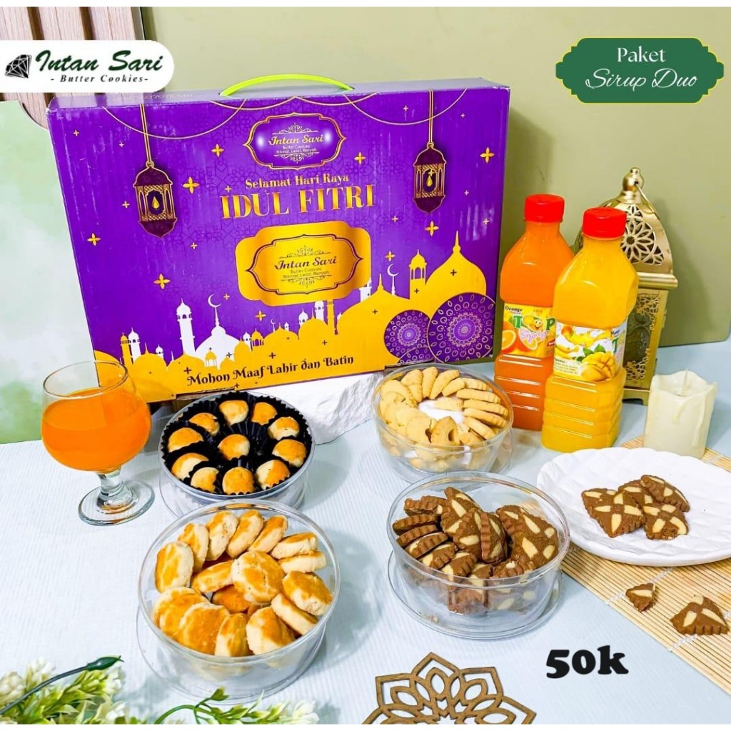 

Paketan kue lebaran