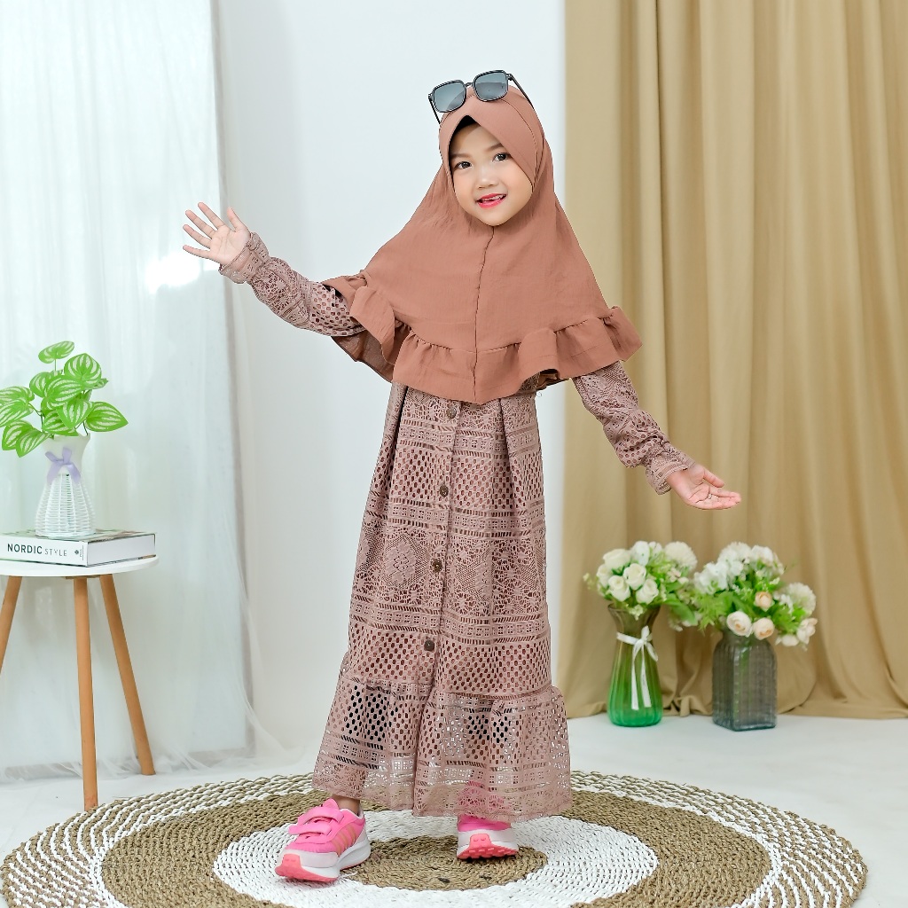 Gamis Set Kerudung Anak Nayla Syar'i Kids Bahan Cringkle Malika Terbaru Gamis Lebaran