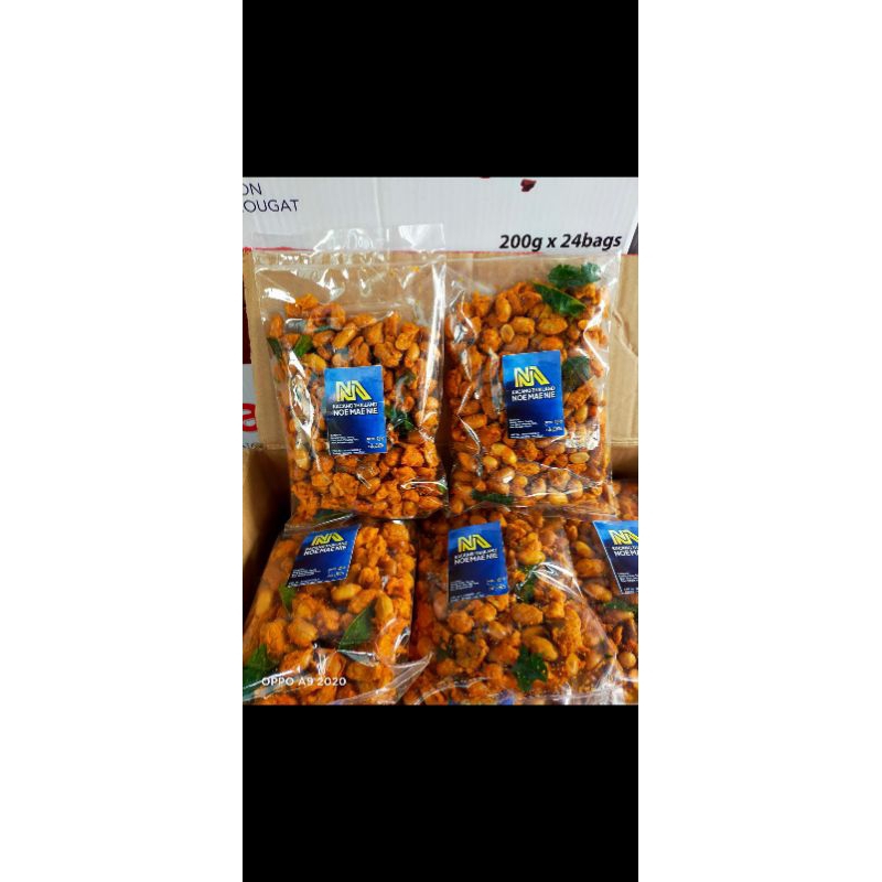 

Kacang thailand/bangkok kemasan 250 gram