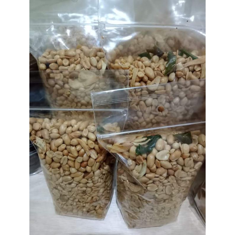 

Kacang Tojin