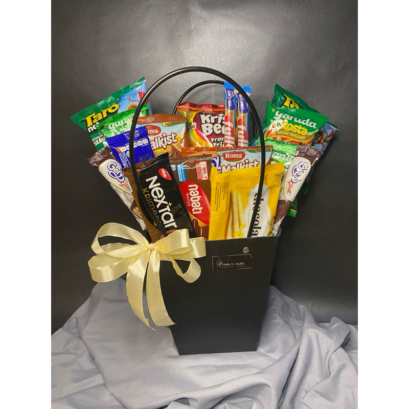 

paper bag snack/ snack paper bag/ hantaran snack