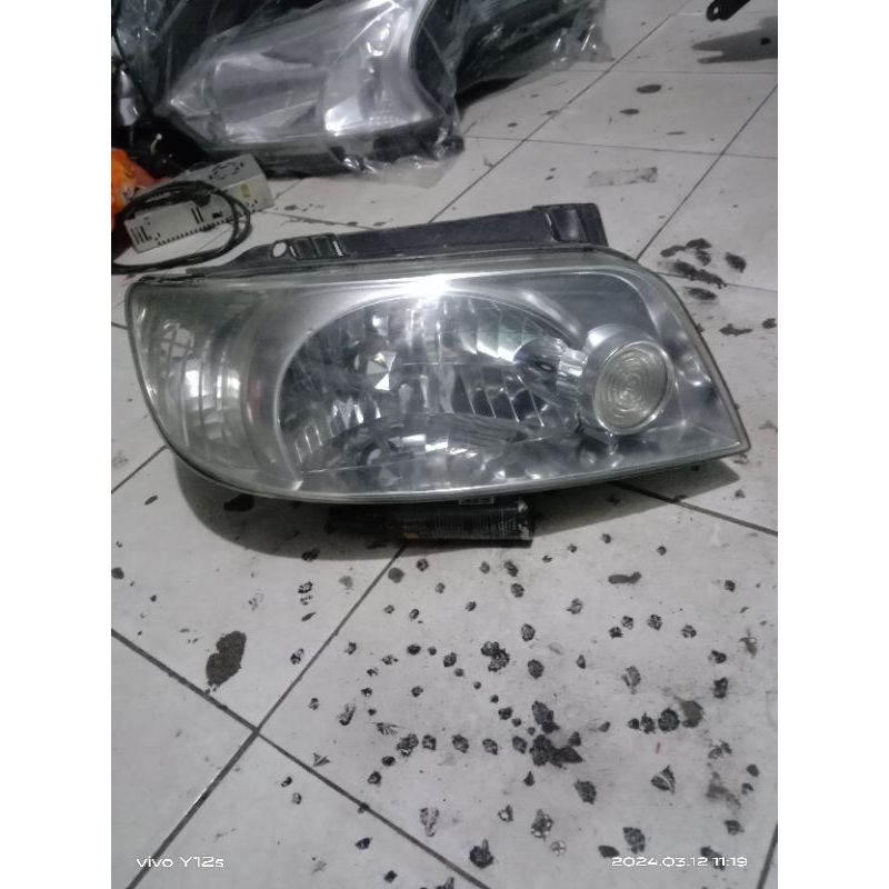 HEADLAMP hyundai matrix (RH)