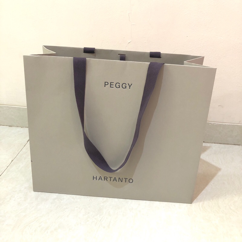 

paper bag/tas kertas/peggy hartanto/RB/ayura clothing/pao chuan