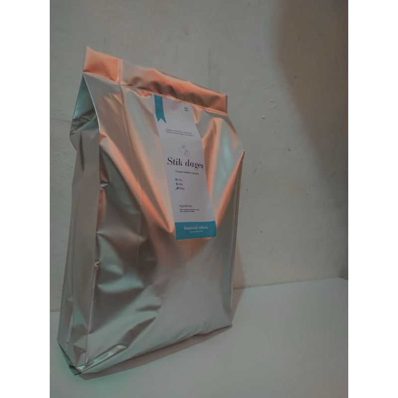 

Stik Dages 500gr - Cemilan Olahan dage/gembus/bongkrek
