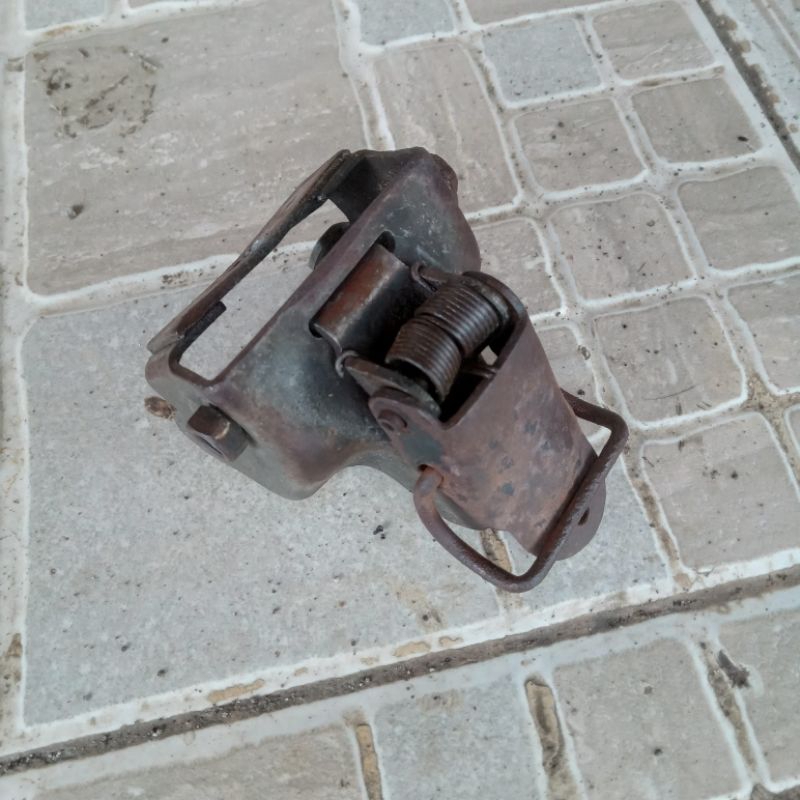 kunci jok kancing jog yamaha v75 v70 ori