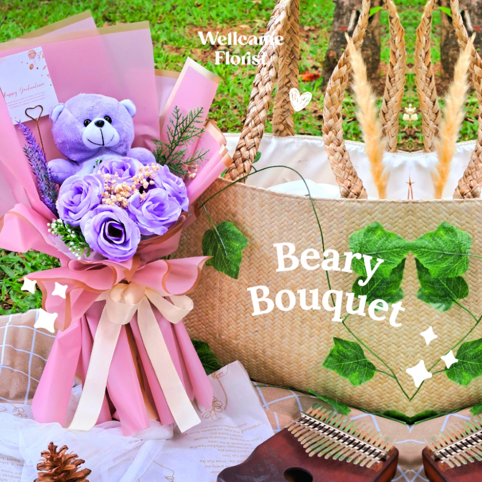 [Wellcame.Florist] Bucket Bunga Boneka Beruang | Buket Wisuda | Bouquet | Ulang Tahun | Anniversary | Gift | Cewek | Cowok