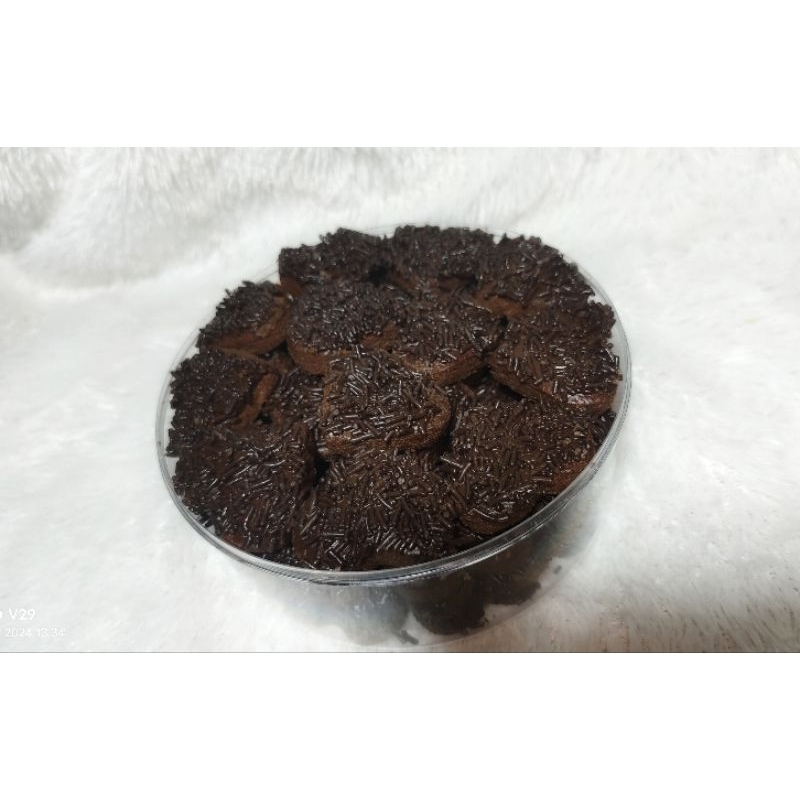 

KuekeringCoklatBrowniesNyoklatbangetkemasan500g