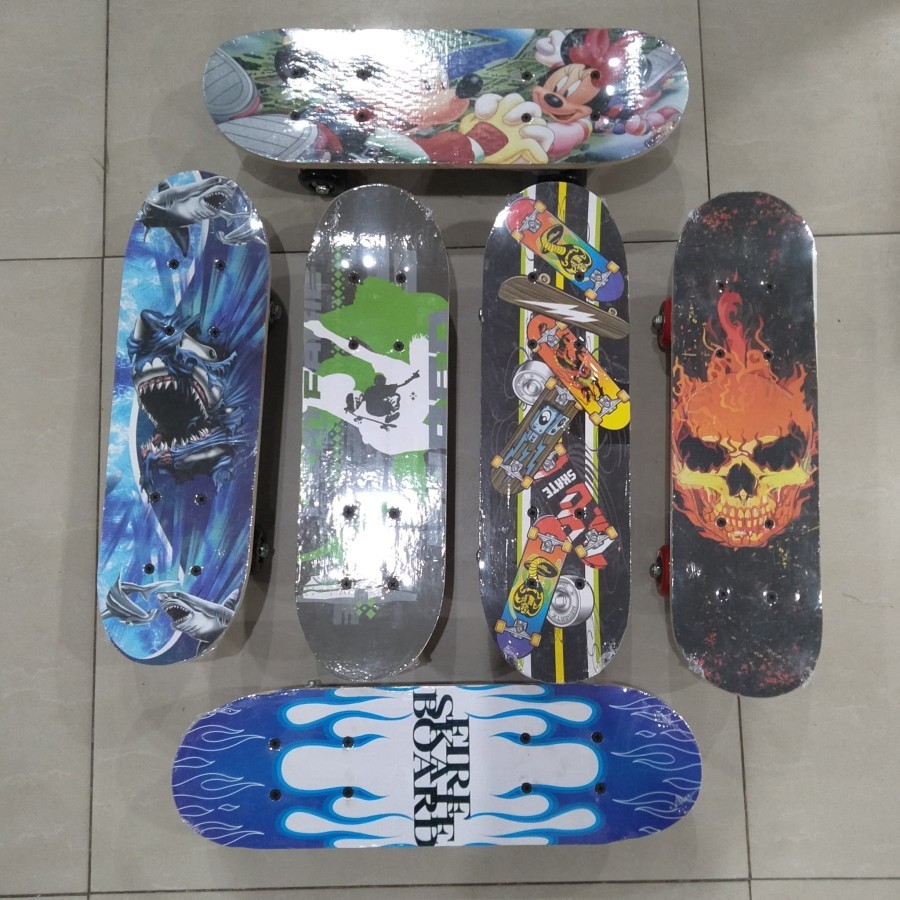 

SKETBOARD KAYU KECIL
