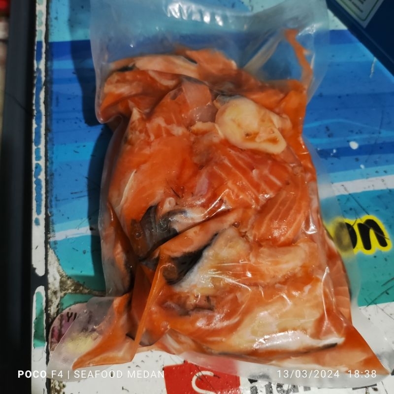 

tulang salmon kemasan 1kg/pack