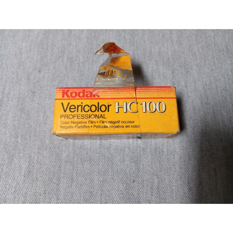 Kodak Vericolor HC 100 - Roll Film Expired 11/1998