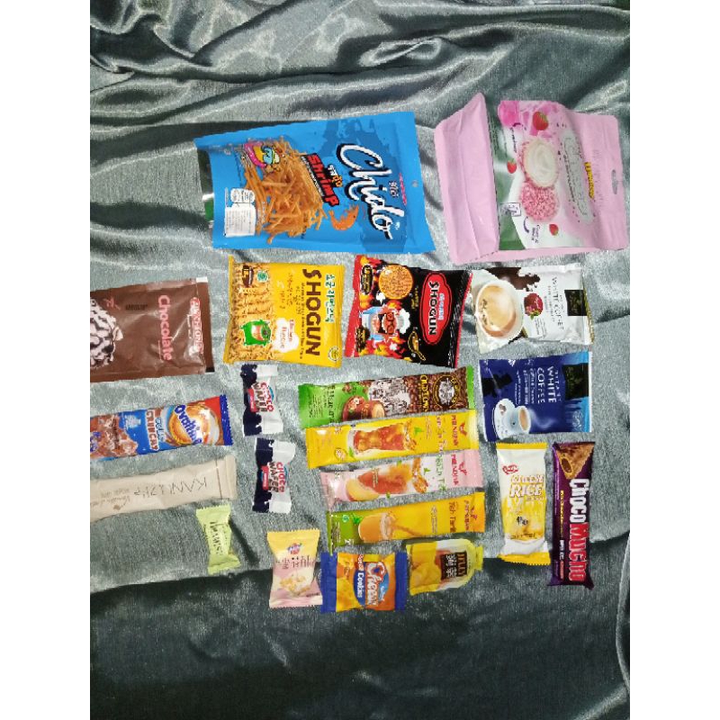 

MYSTERI BOX CEMILAN MINUMAN