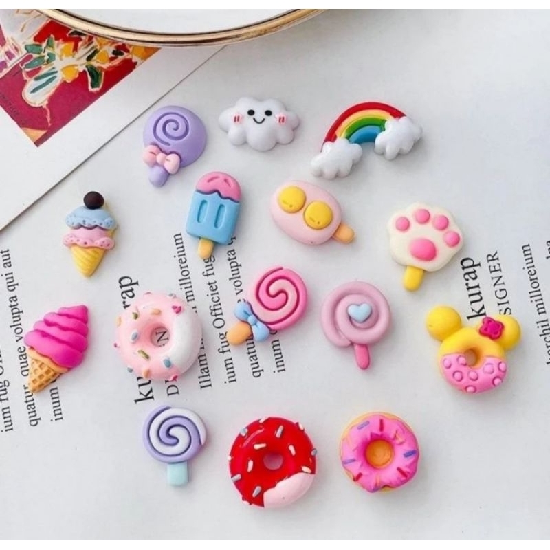 

♍ Stiker 3D isi 4pcs Botol Minum Viral Karakter Stiker Tempel Dekorasi Anak Virgo