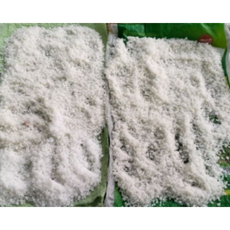 

Garam Krosok / Garam Kasar / NaCl (berat 5kg) langsung dari tambak