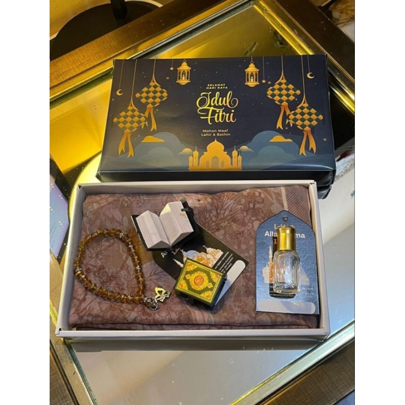 

HAMPERS LEBARAN HIJAB KERUDUNG