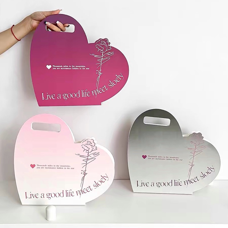 

【TENTENG SAMPING】Love Bunga Tenteng / Kotak Love / Kotak Tenteng Buket / Kotak Bentuk Hati / Flower Box / Box Bunga Florist / Mother day valentine anniversary birthday graduation / Ulang tahun ultah wisuda hari ibu