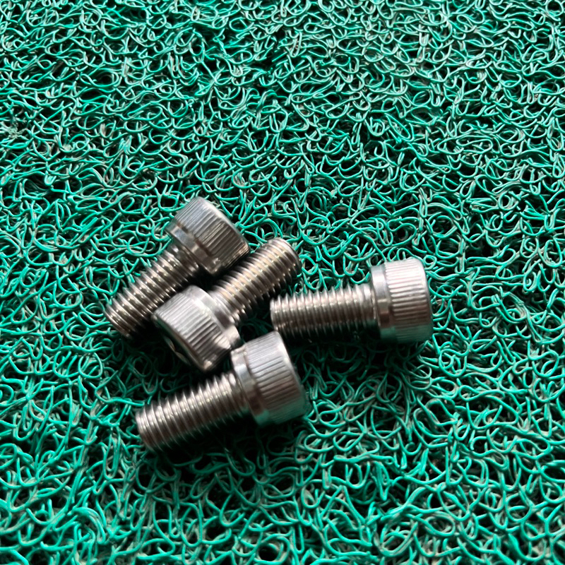 Baut L stainles M10 Drat 14 kasar