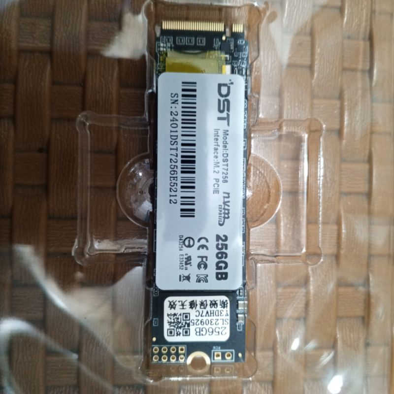 Ssd Nvme new dst 256gb