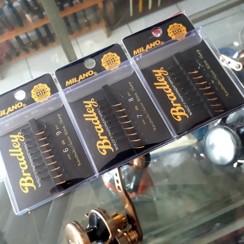 kail milano bradley gold