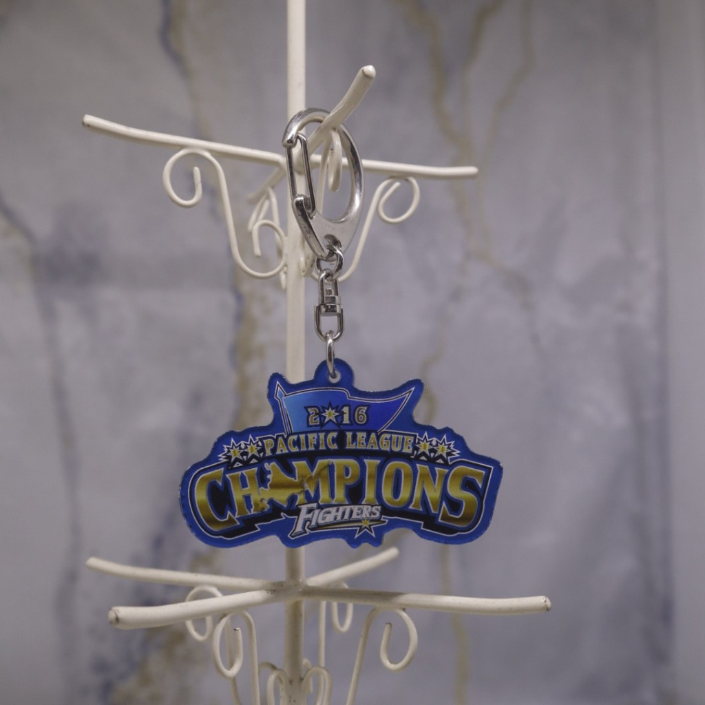 gantungan kunci Hokaido Nippon-ham Fighters Nichi-Ham 2016 championship goods acrylic keychain baseb